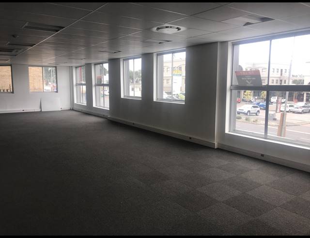 677M² OFFICE TO LET IN TYGER VALLEY
